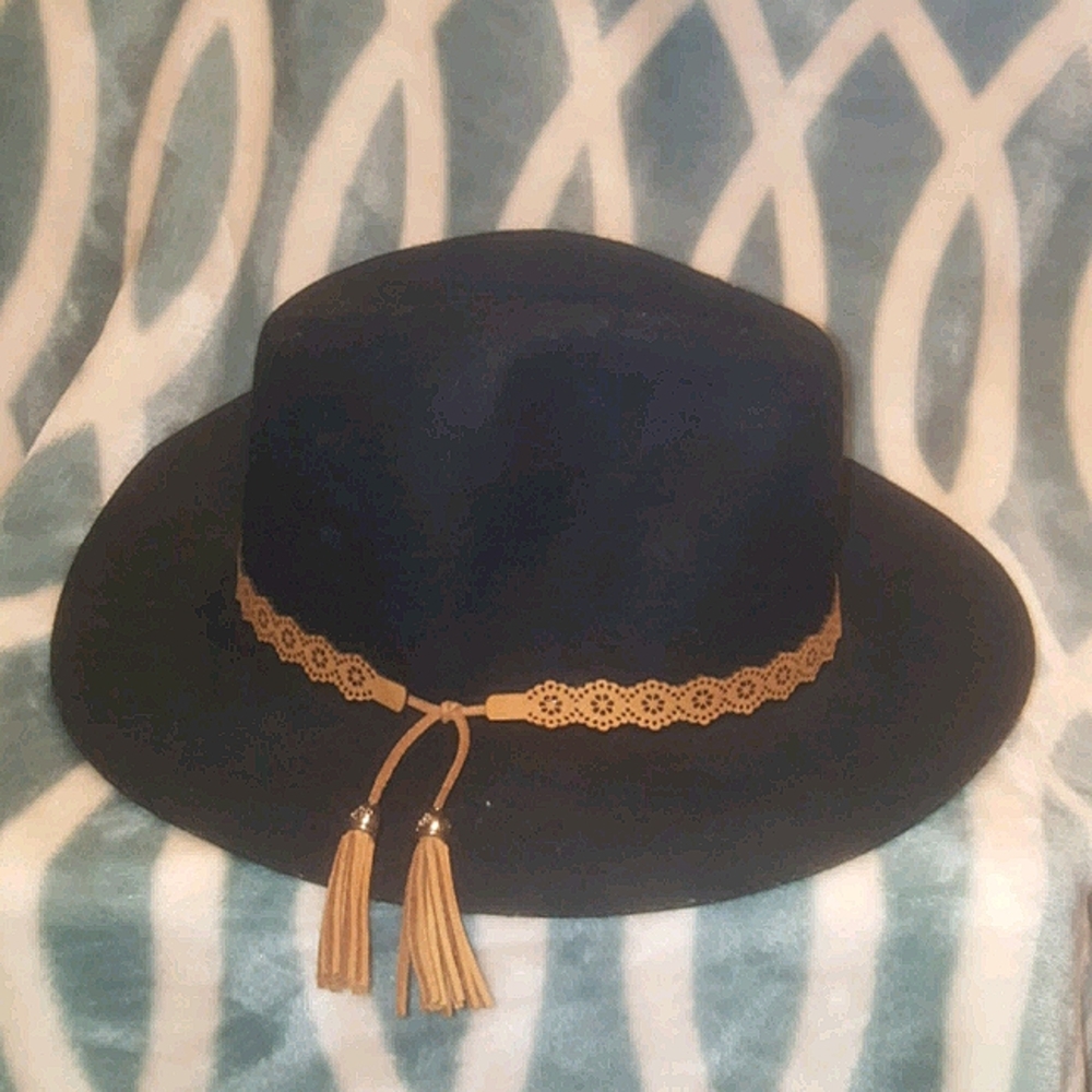 Wool black hat
